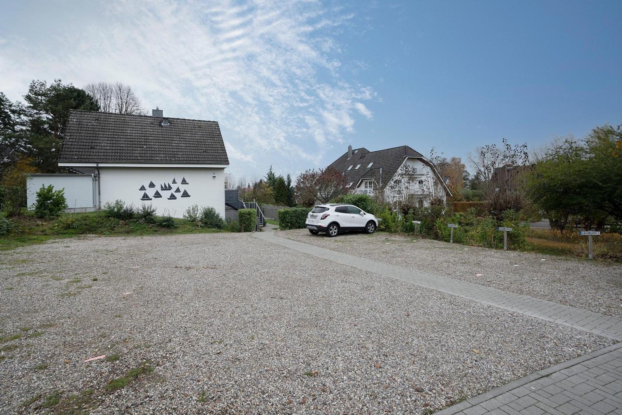Badeweg 4 Strandlaeufer 1 *